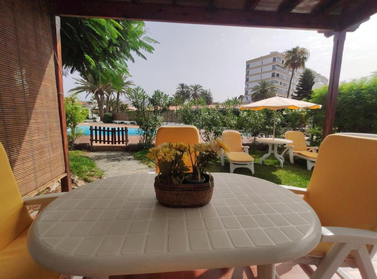 Lovely 2 Bedroom Bungalow With Parking マスパロマス エクステリア 写真