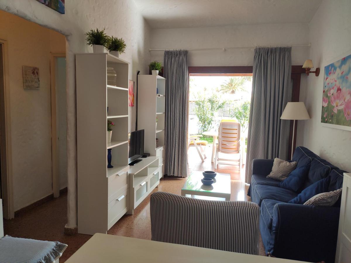Lovely 2 Bedroom Bungalow With Parking マスパロマス エクステリア 写真