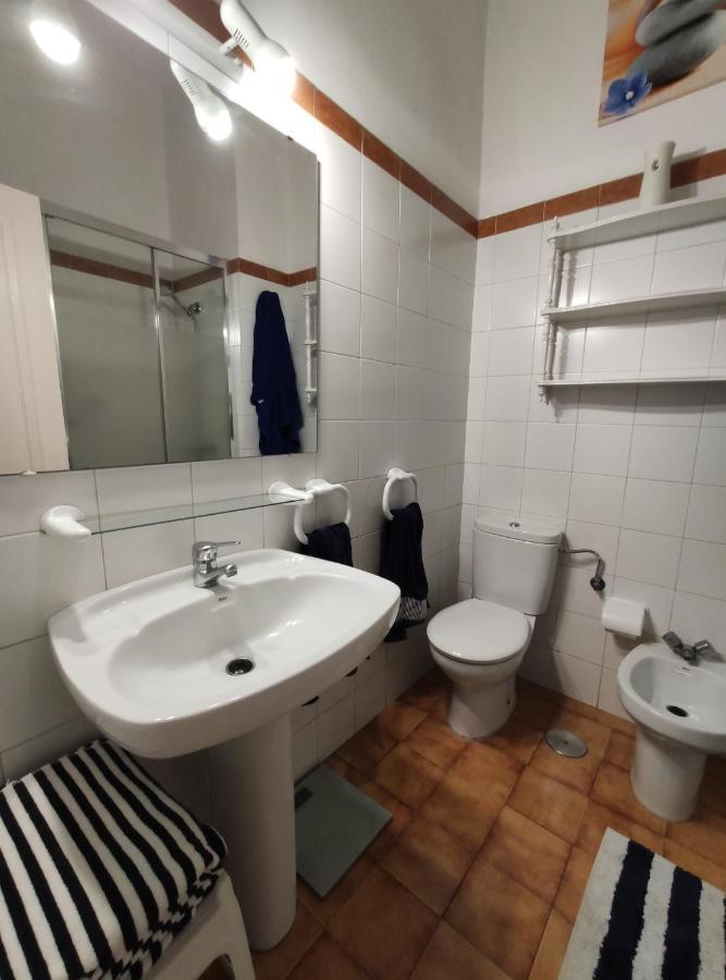 Lovely 2 Bedroom Bungalow With Parking マスパロマス エクステリア 写真