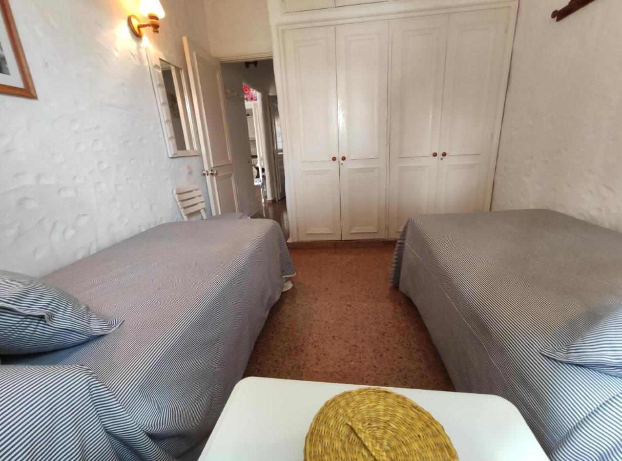 Lovely 2 Bedroom Bungalow With Parking マスパロマス エクステリア 写真
